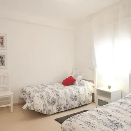 Seafront Location B3 * 貝尼多姆
