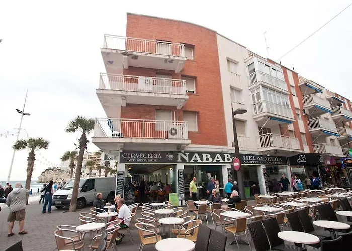 Seafront Location B3 בנידורם