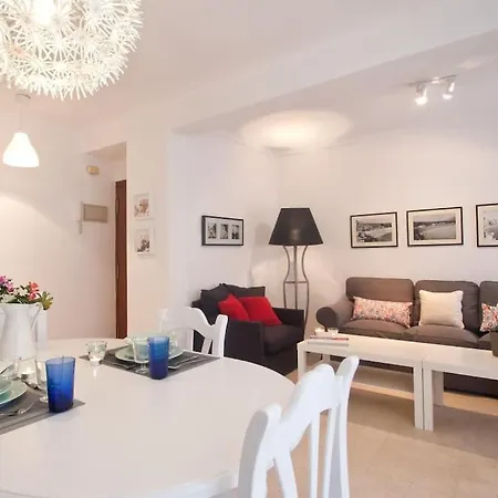 Seafront Location B3